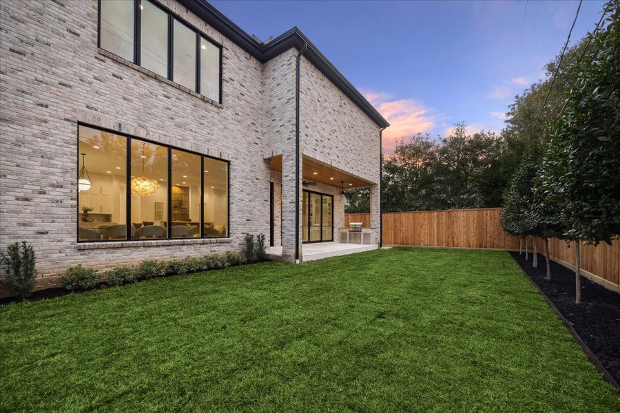 Exterior details and patio area of a home in , West University Place (Image 25).