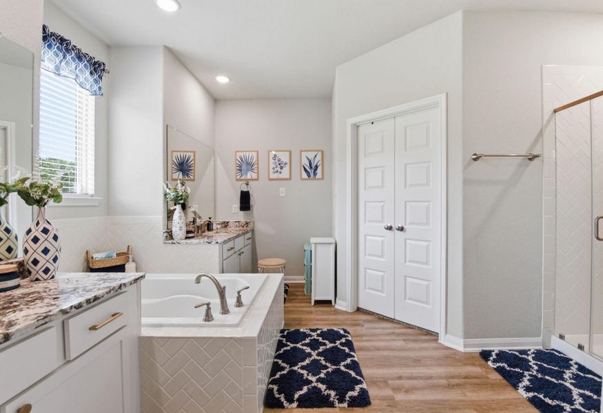 Furnished interior view inside a new home in , Cleveland (Image 16).
