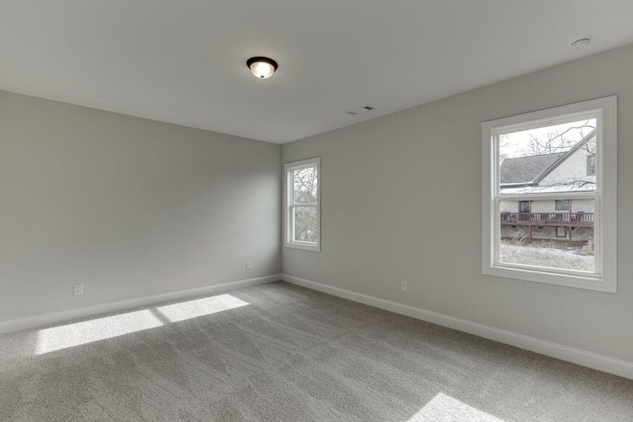 Spacious, unfurnished interior of a new home in , Buford (Image 22).