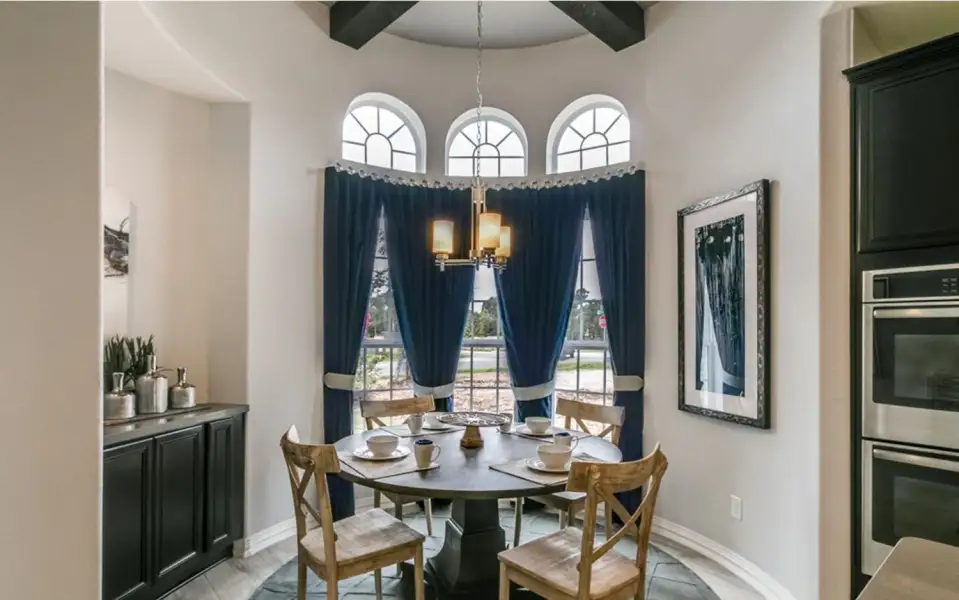 Representative furnished interior of a home built from the Sausalito by CastleRock Communities in Lakesong, Grand Prairie (Image 15). Representative furnished interior of a home built from the Sausalito by CastleRock Communities in Lakesong, Grand Prairie (Image 15).