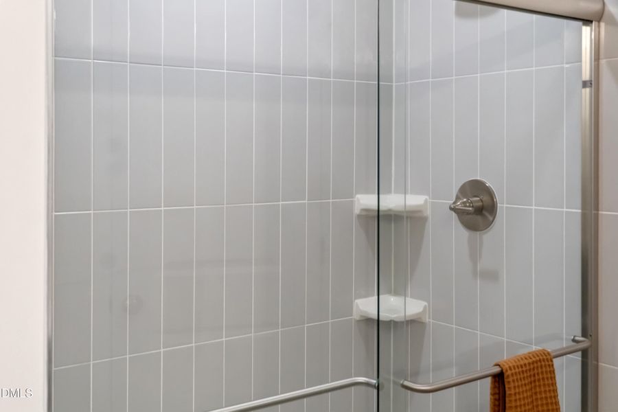 DrBrAL_Larue_Litchfield_2502-11x DrBrAL_Larue_Litchfield_2502-11x