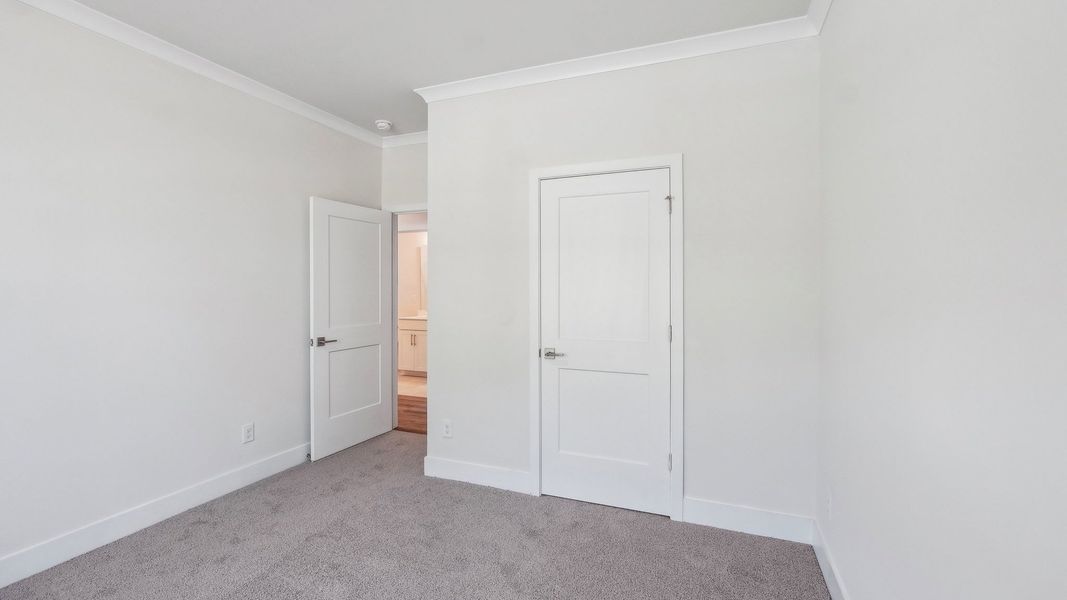 Representative unfurnished interior of a home built from the Willow by D.R. Horton in Westport, York (Image 29).