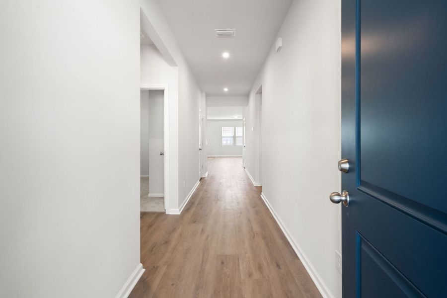 Spacious, unfurnished interior of a new home in Heartwood, Richmond Hill (Image 9). Spacious, unfurnished interior of a new home in Heartwood, Richmond Hill (Image 9).