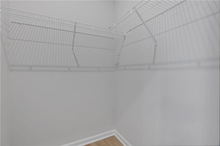 Spacious, unfurnished interior of a new home in Cambridge at Steels Bridge, Canton (Image 25).
