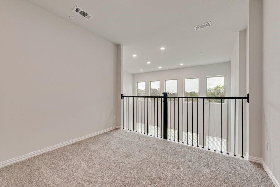 Spacious, unfurnished interior of a new home in , Frisco (Image 27).