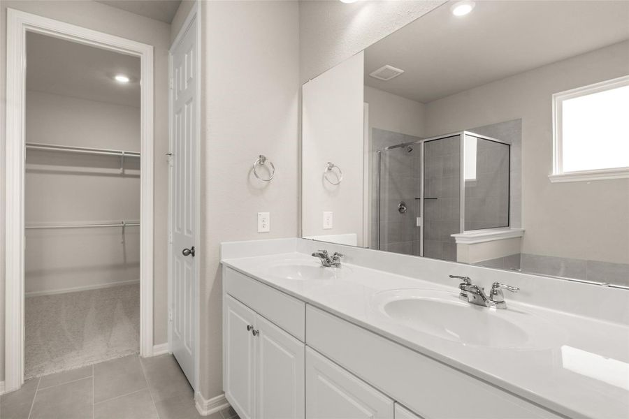 Note: Sample product photo. Actual exterior and interior selections may vary by homesite. Photo may be virtually staged