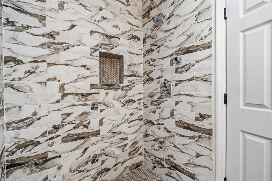 Fully tiled stand alone shower