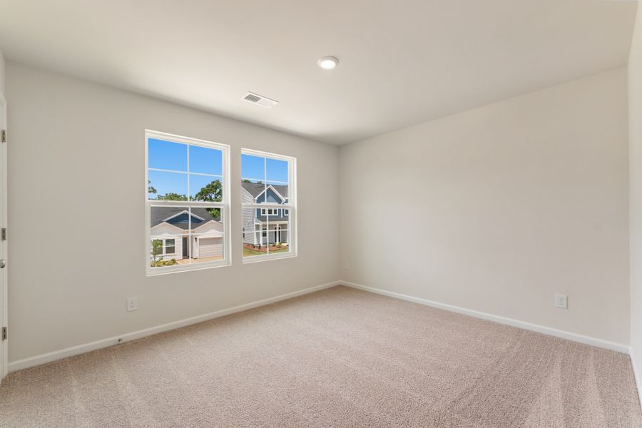 Spacious, unfurnished interior of a new home in Mayfair Village, Spartanburg (Image 35). Spacious, unfurnished interior of a new home in Mayfair Village, Spartanburg (Image 35).