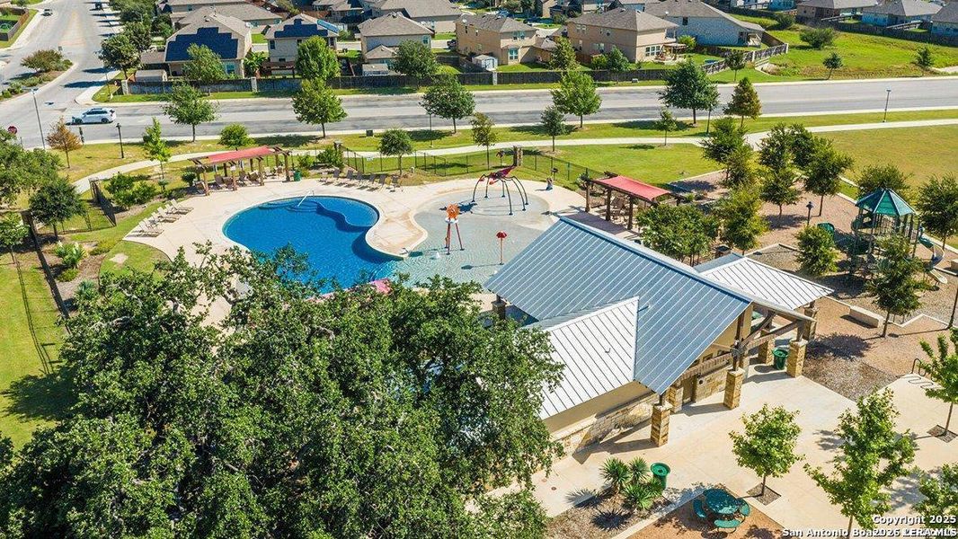 Community amenities in Redbird Ranch, San Antonio (Image 36).