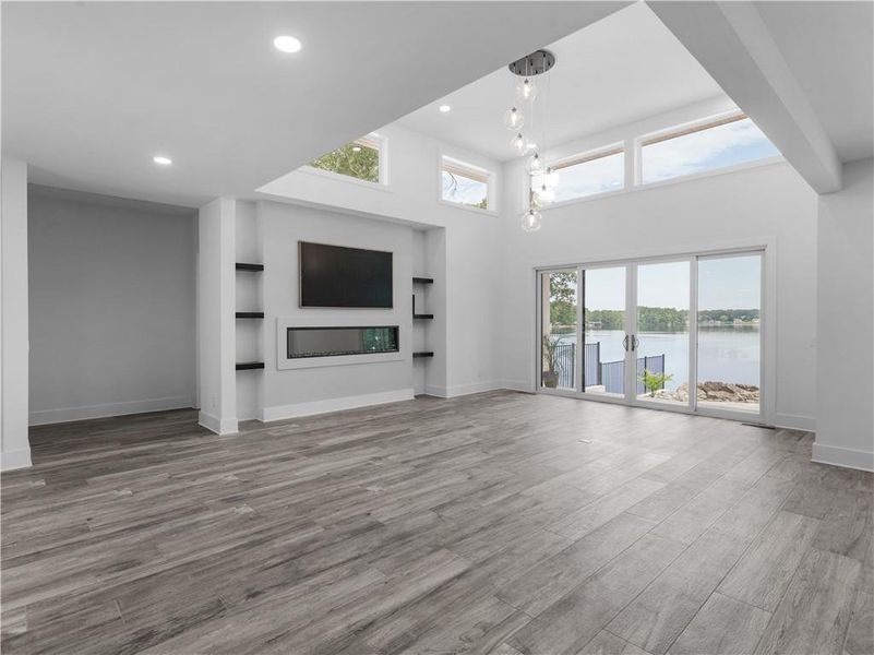 Spacious, unfurnished interior of a new home in , Jonesboro (Image 25).
