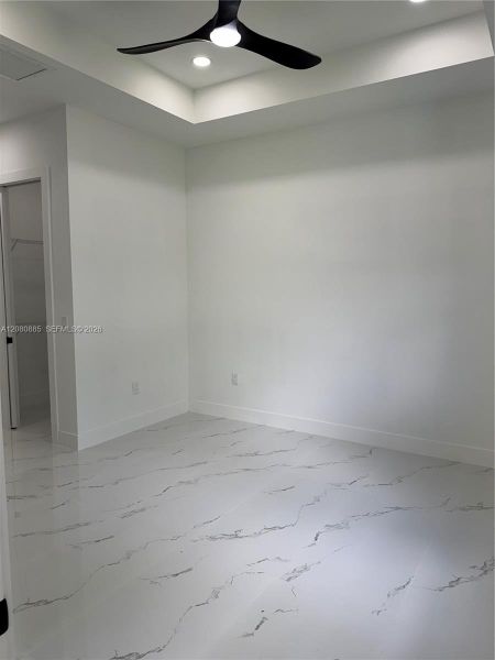 Spacious, unfurnished interior of a new home in , Lehigh Acres (Image 20).