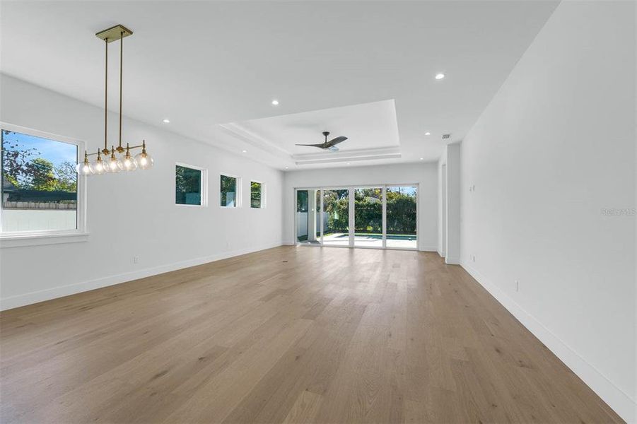 Spacious, unfurnished interior of a new home in , Orlando (Image 25).