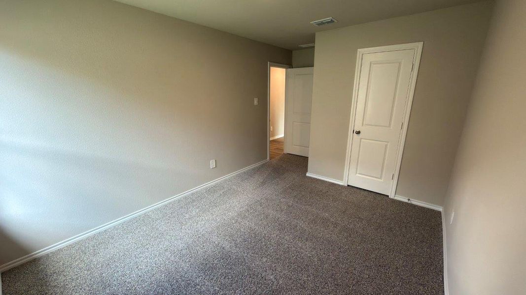 Spacious, unfurnished interior of a new home in Lonestar at Liberty Trails, Fort Worth (Image 14). Spacious, unfurnished interior of a new home in Lonestar at Liberty Trails, Fort Worth (Image 14).