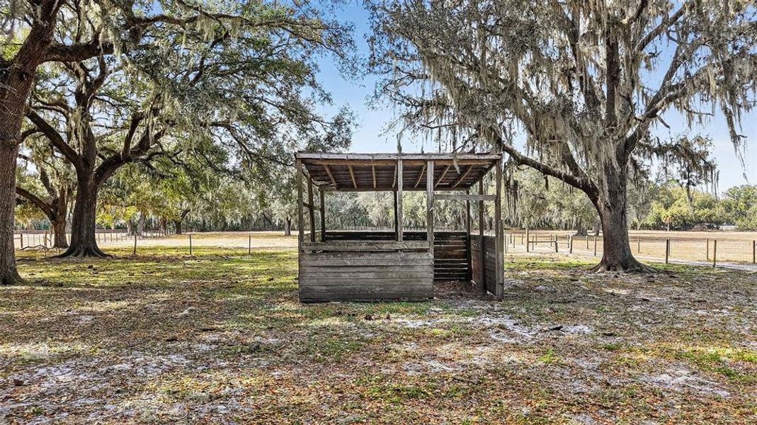 Community amenities in , Bushnell (Image 39). Community amenities in , Bushnell (Image 39).