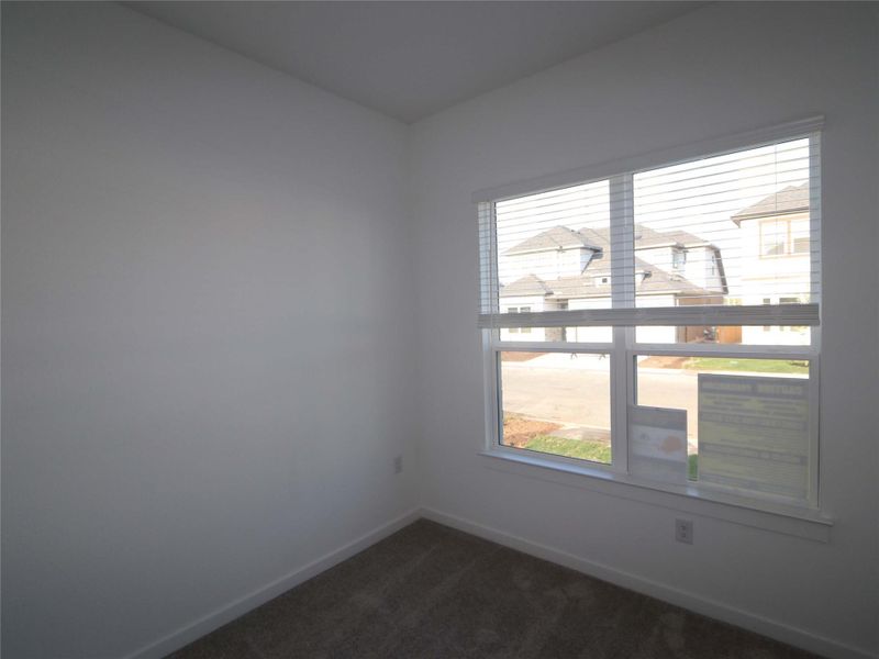 Spacious, unfurnished interior of a new home in Estancia West, Manchaca (Image 27).