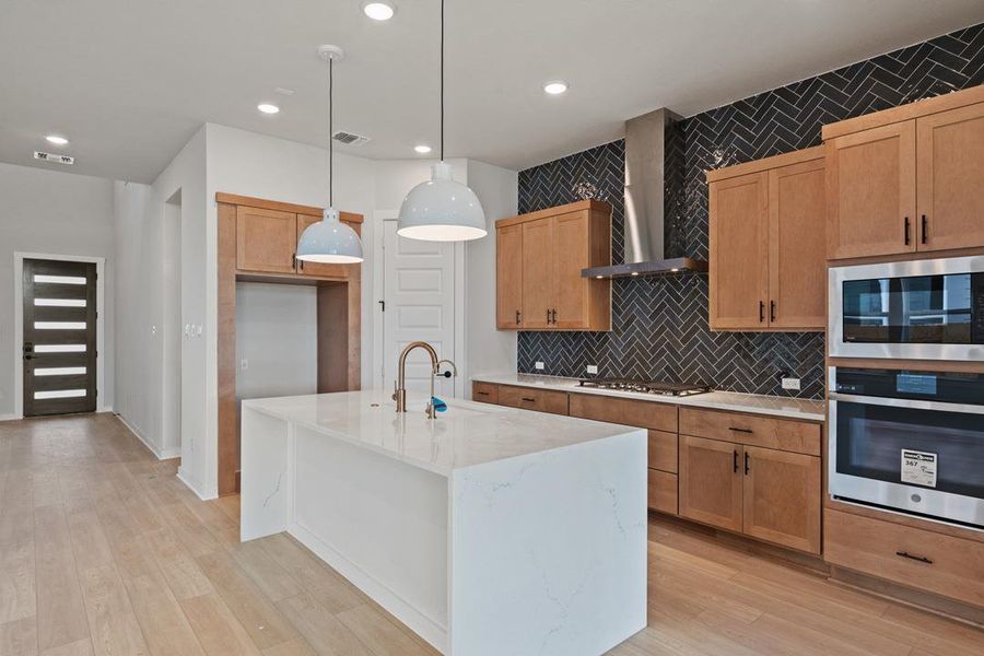 Furnished interior view inside a new home in Arbor Collection At Park Central, Georgetown (Image 4). Furnished interior view inside a new home in Arbor Collection At Park Central, Georgetown (Image 4).