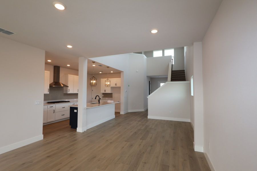 Image 7 of a home in Waterset Tradition Series. Image 7 of a home in Waterset Tradition Series.