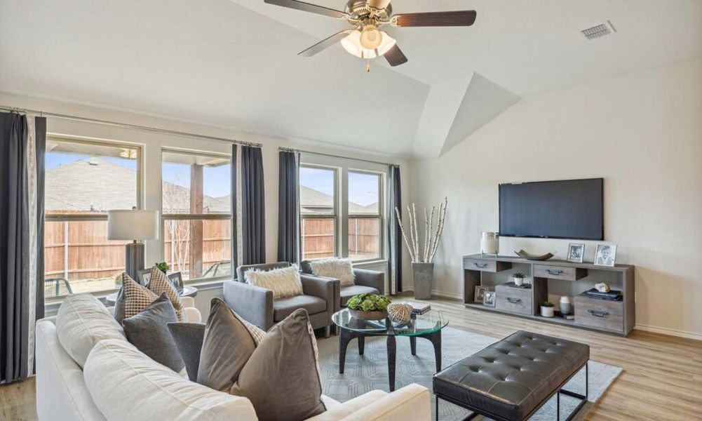 Front exterior of a new home in Rainbow Ridge, Fort Worth, TX, highlighting curb appeal (Image 9). Front exterior of a new home in Rainbow Ridge, Fort Worth, TX, highlighting curb appeal (Image 9).