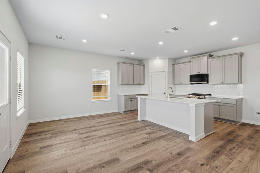 Furnished interior view inside a new home in Katy Reserve, Katy (Image 7).