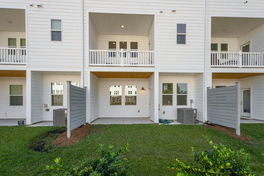 Exterior details and patio area of a home in , Summerville (Image 24).