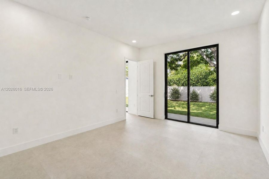 Photos shown are of a completed unit with the same layout and styling; the available unit is currently under construction and may vary. Photos shown are of a completed unit with the same layout and styling; the available unit is currently under construction and may vary.
