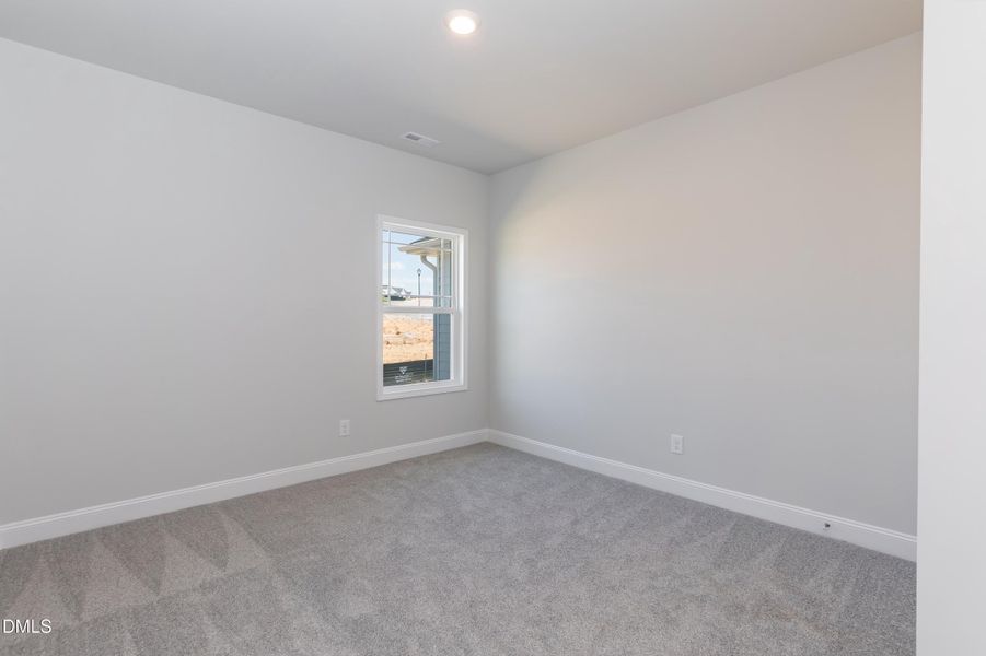 Spacious, unfurnished interior of a new home in Kelly Farms, Lillington (Image 25). Spacious, unfurnished interior of a new home in Kelly Farms, Lillington (Image 25).