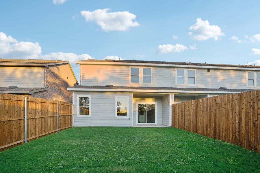 Representative exterior details of a home built from the Crescent by Starlight Homes in Coyote Meadows, Anna (Image 2). Representative exterior details of a home built from the Crescent by Starlight Homes in Coyote Meadows, Anna (Image 2).