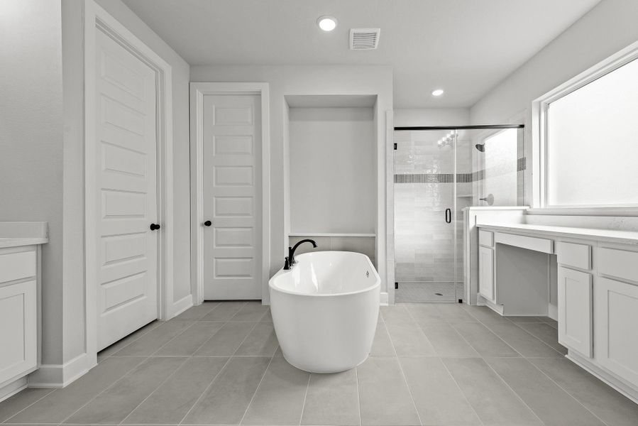 Representative image. Features, specifications, selections and colors may vary. Representative image. Features, specifications, selections and colors may vary.