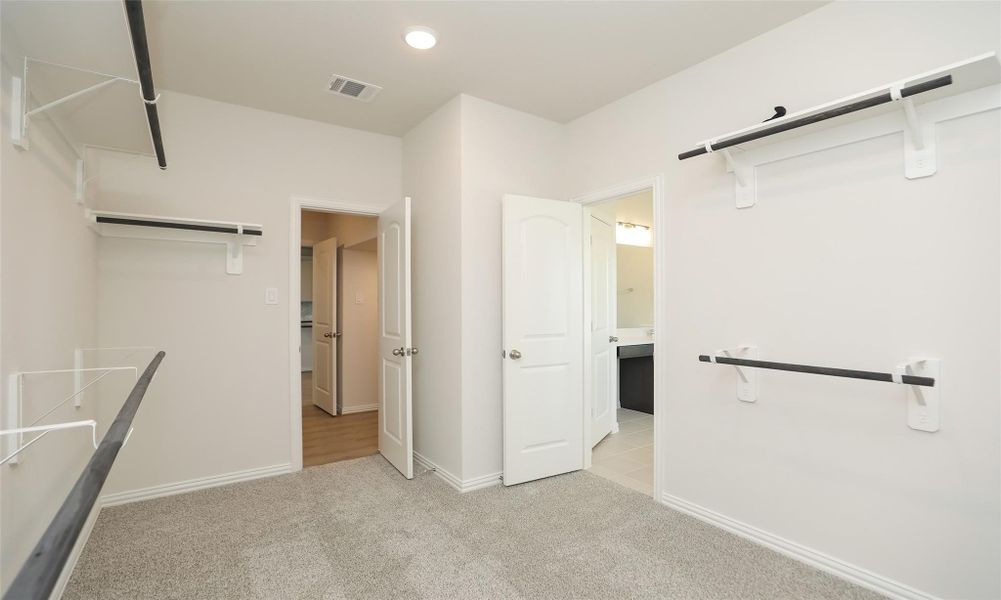 Image 41 of a home in River Ranch.