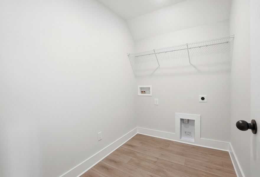 Spacious, unfurnished interior of a new home in Blythe Mill Townhomes, Waxhaw (Image 34). Spacious, unfurnished interior of a new home in Blythe Mill Townhomes, Waxhaw (Image 34).