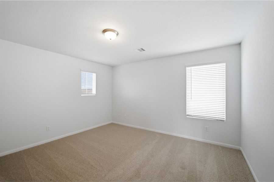 Spacious, unfurnished interior of a new home in The Reserve at Huntsville, Huntsville (Image 18).