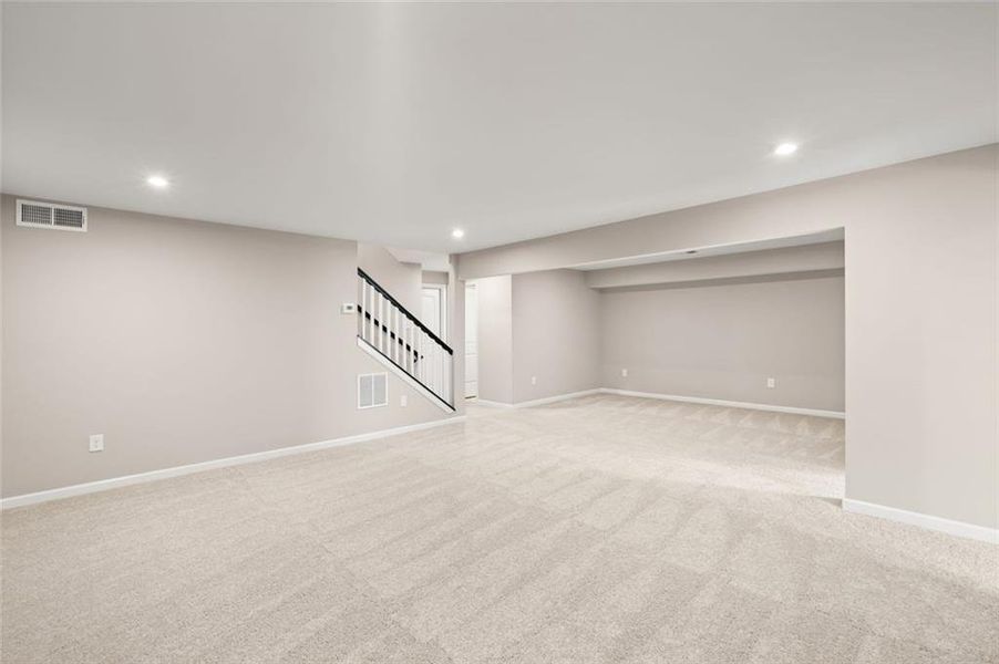 Spacious, unfurnished interior of a new home in Villas at Gold Creek, Dawsonville (Image 43).