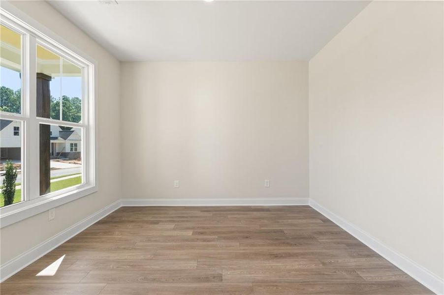 Spacious, unfurnished interior of a new home in , Dallas (Image 21).