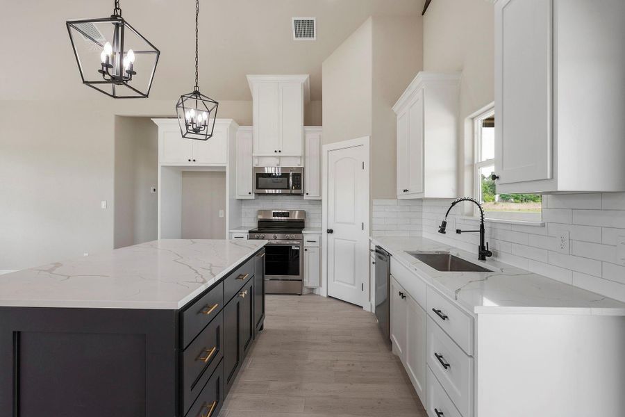 Furnished interior view inside a new home in , Franklin (Image 15).