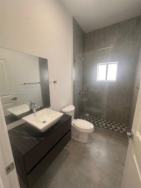 Furnished interior view inside a new home in , Fort Lauderdale (Image 6). Furnished interior view inside a new home in , Fort Lauderdale (Image 6).