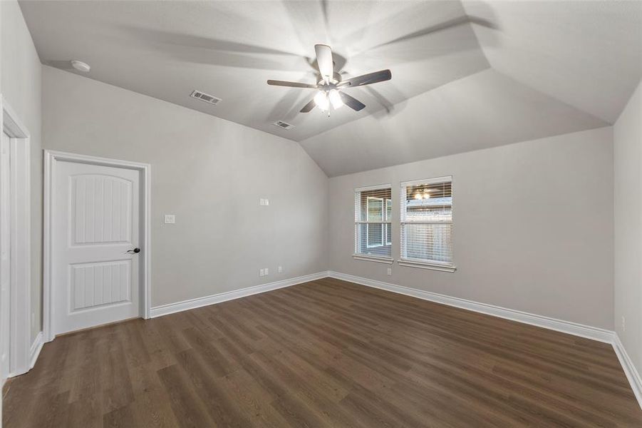 Spacious, unfurnished interior of a new home in , Greenville (Image 23). Spacious, unfurnished interior of a new home in , Greenville (Image 23).