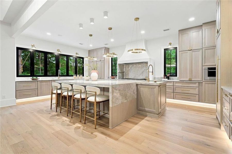 Furnished interior view inside a new home in , Alpharetta (Image 96).