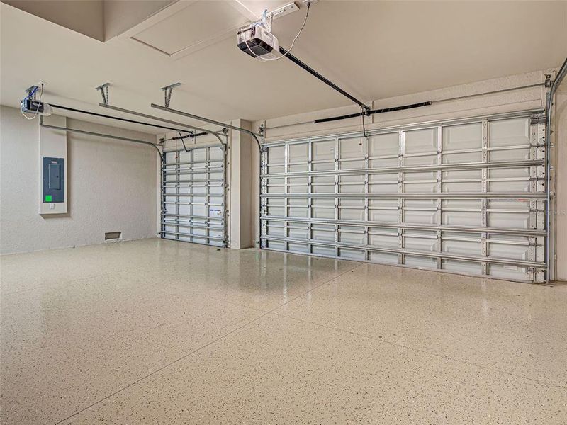 Spacious, unfurnished interior of a new home in , Port Charlotte (Image 57).