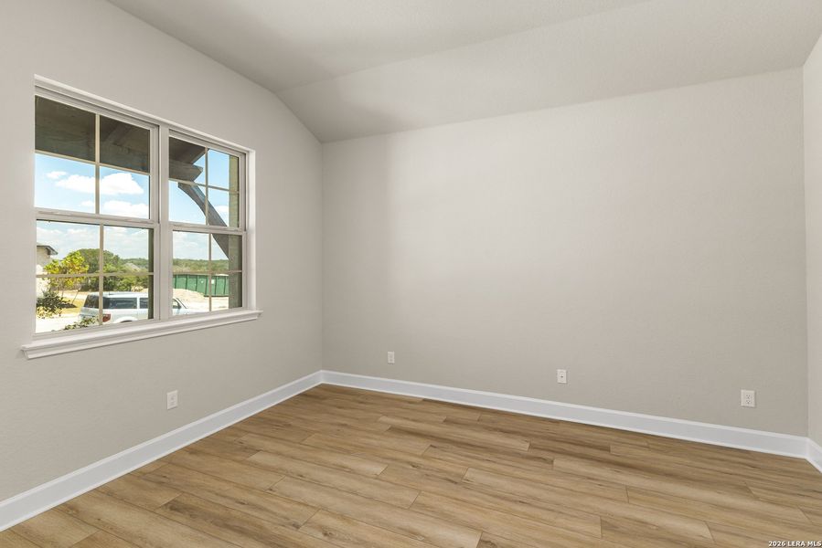 Spacious, unfurnished interior of a new home in , Castroville (Image 7).