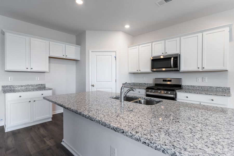Representative furnished interior of a home built from the HAYDEN by D.R. Horton in South Haven, Camden (Image 7).