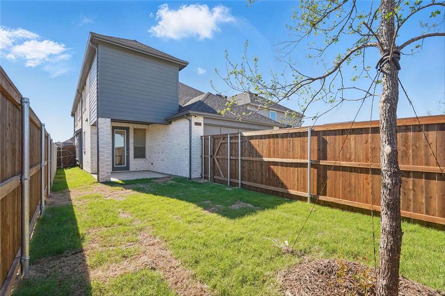 2836HollandCourtLNDNP021 2836HollandCourtLNDNP021