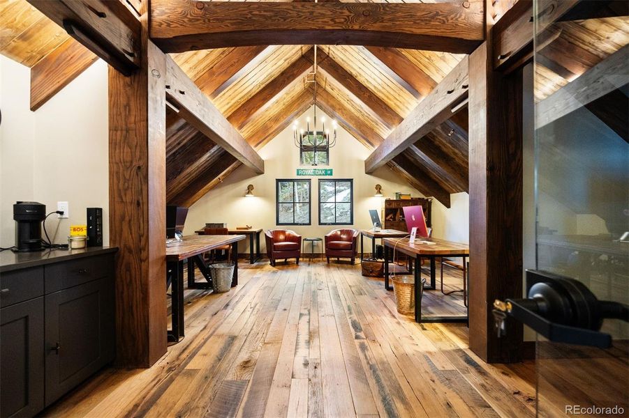 Image 40 of a home in .