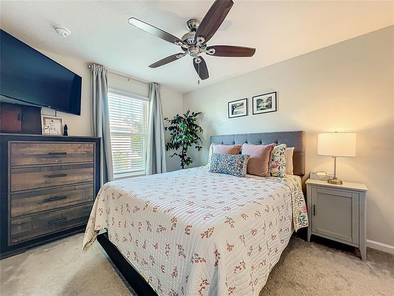 Furnished interior view inside a new home in , Orlando (Image 11).