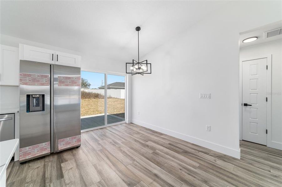 Spacious, unfurnished interior of a new home in , Dunnellon (Image 30).