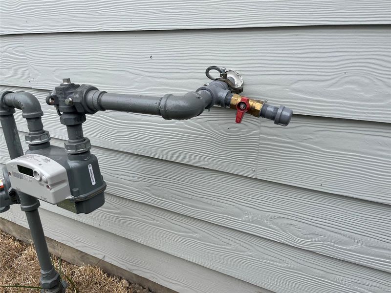 8010 Cora St gas line is ready to supply your generator in case of a power outage