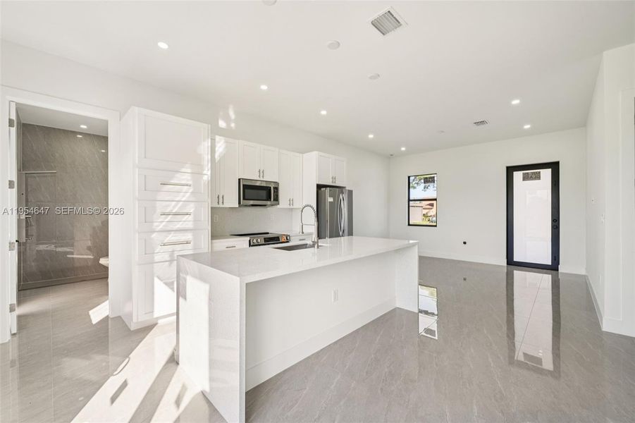 Furnished interior view inside a new home in , Lehigh Acres (Image 9).