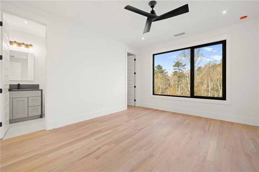 Spacious, unfurnished interior of a new home in , Milton (Image 55).