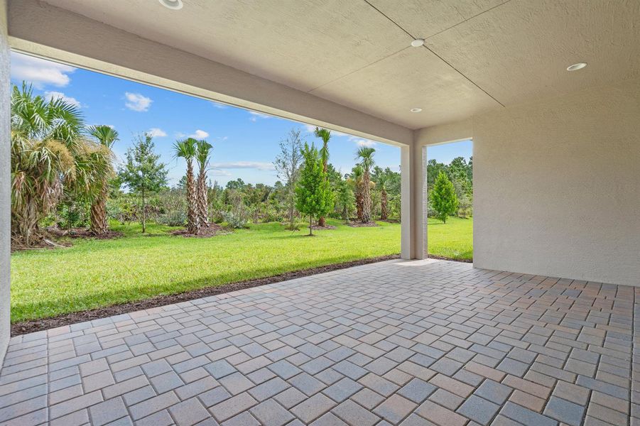 Capistrano Grande_4018 Tower Pointe Wy_L