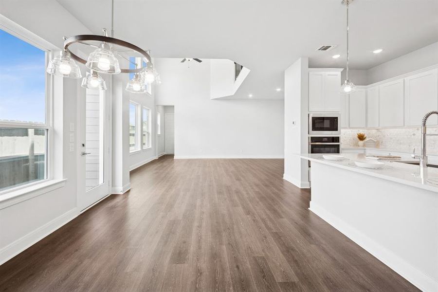 Spacious, unfurnished interior of a new home in The Retreat at Harvest, Argyle (Image 21). Spacious, unfurnished interior of a new home in The Retreat at Harvest, Argyle (Image 21).