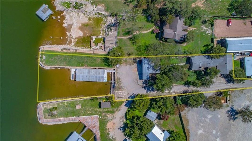 Bird's eye view OLDER VIEW THIS HAS WATER THAT IS GOOD AERIAL VIEW IS OLD GOOGLE MAP VIEW Bird's eye view OLDER VIEW THIS HAS WATER THAT IS GOOD AERIAL VIEW IS OLD GOOGLE MAP VIEW